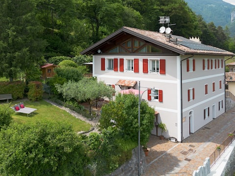Casa Stè with garden | Close to Molveno and Comano