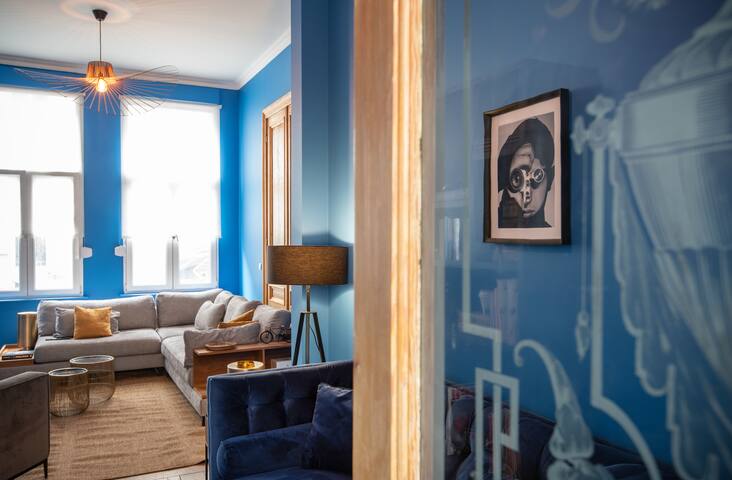 Lovely house in trendy location. gallery image 5