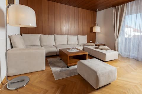 Top performing Airbnb: Villa Maria in Četrtna Skupnost Bežigrad