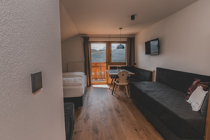 Hauserhof Farmhouse Escape & Dolomite View Plose - Seis