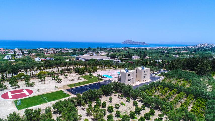 Large group villa-Accommodation & Wedding events! gallery image 5