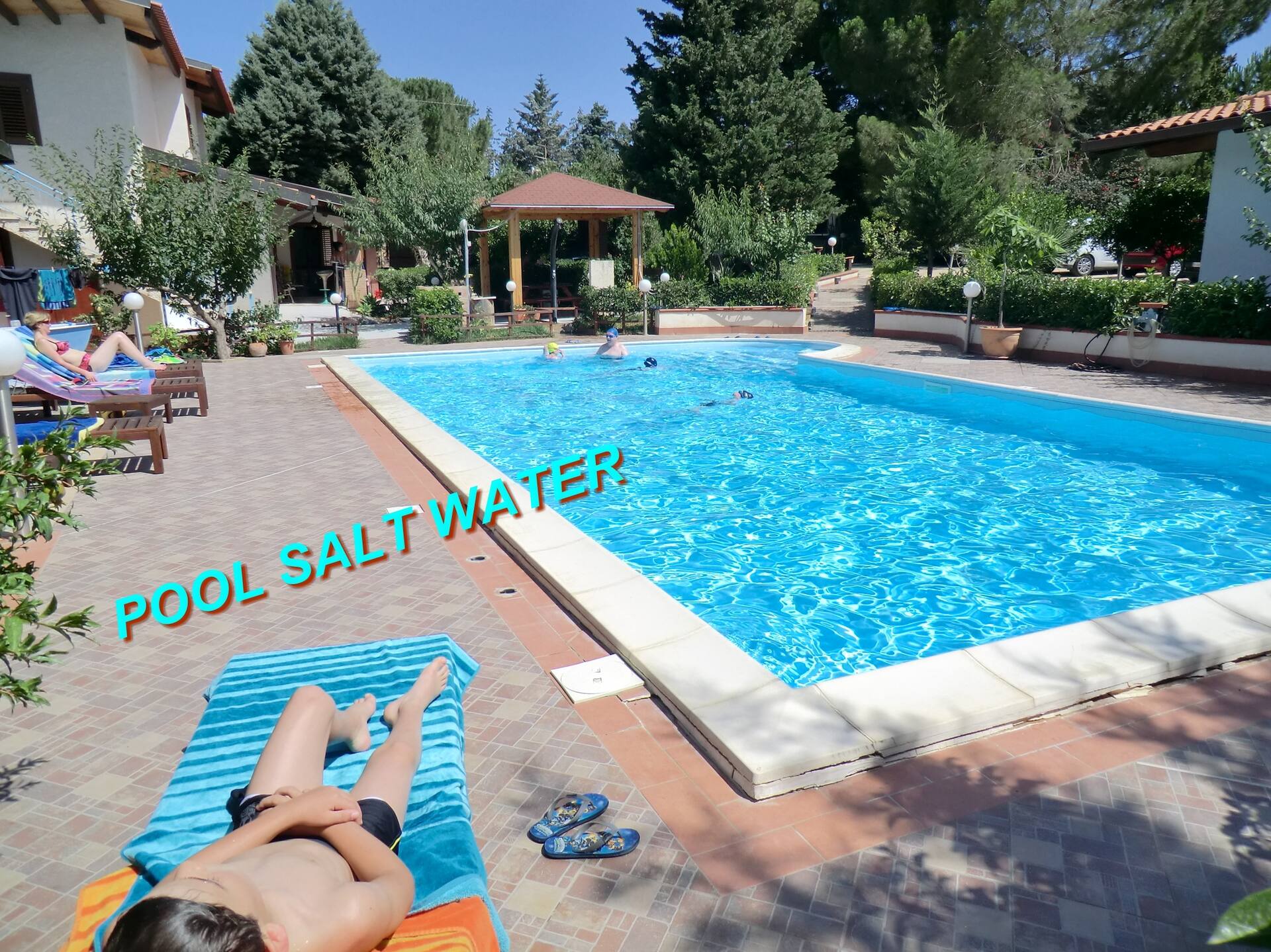 Bella Home,Large m.12x6 Pool Salt Water, 10 People