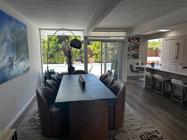 Remodeled Eichler Mid-Century House in Palo Alto gallery image 4