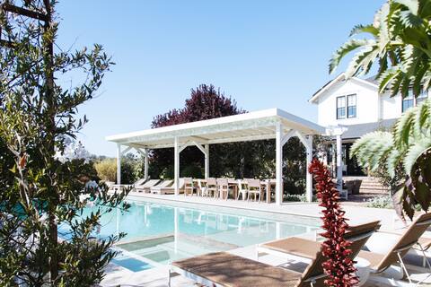 Fabulous Sonoma Farm House
