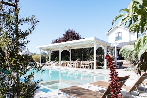 Fabulous Sonoma Farm House