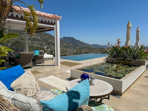 Top Airbnb: Heated Jet Spa +Double infinity pool, 1ThinkersINN in Cómpeta