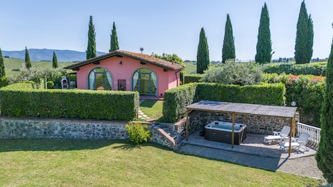 Country home near Florence and Pisa