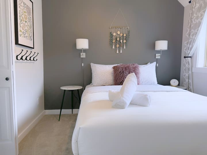 Main Floor Bedroom