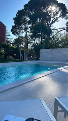 listing_image