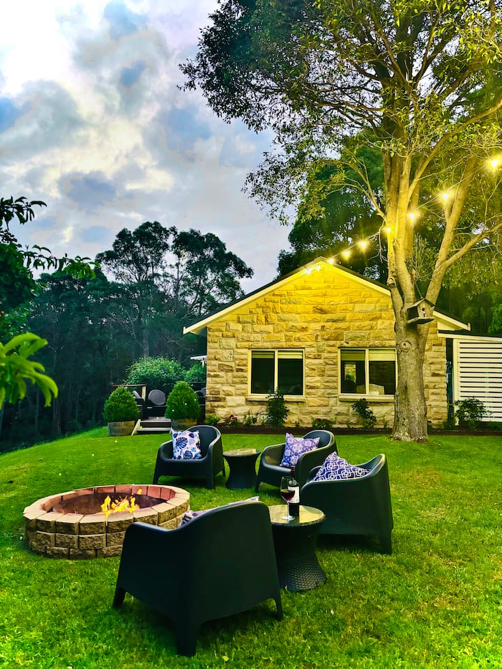 Farm Stay Cottage in Narooma Tilba area fast Wi-fi