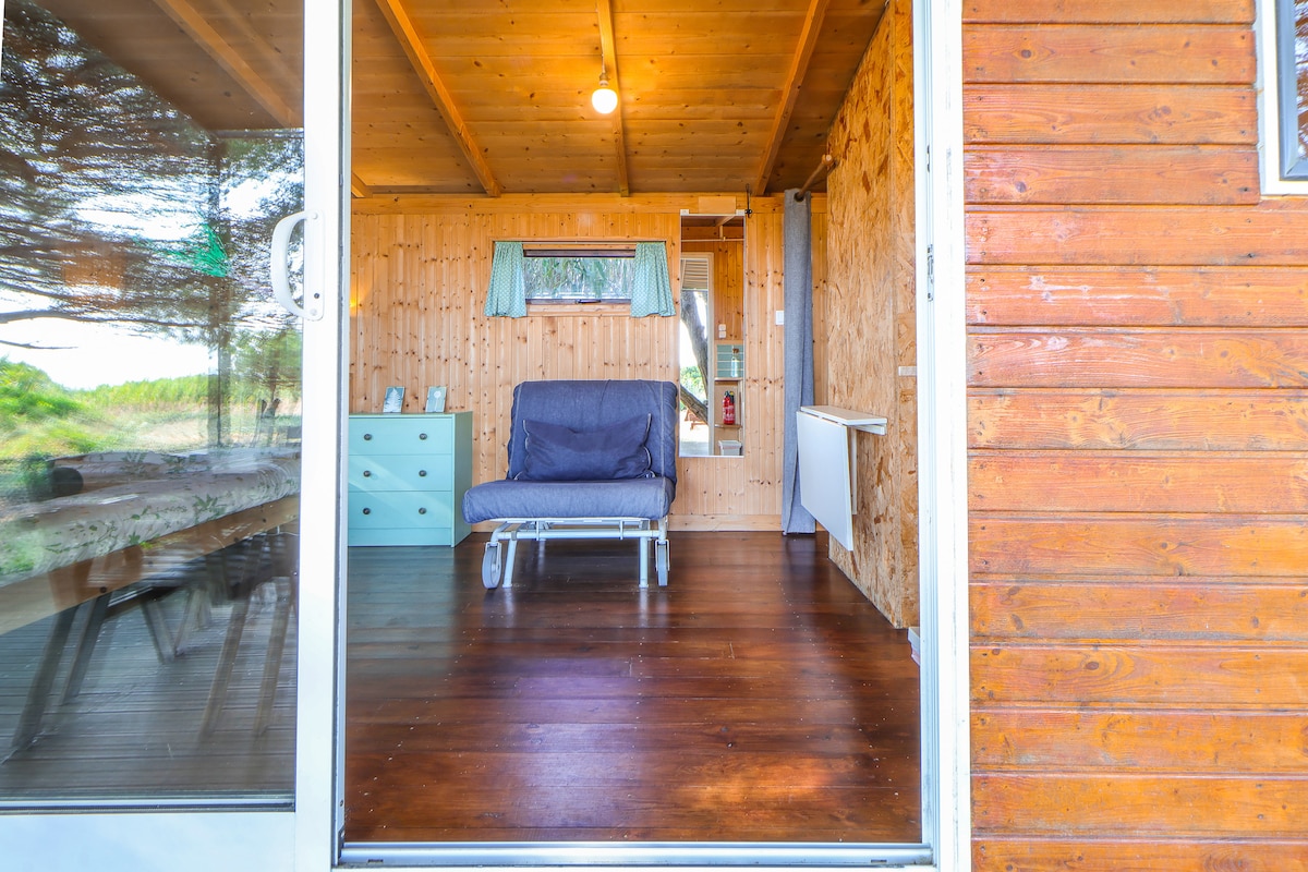 Imóvel de sucesso: The Secret Tree Cabin em Sesimbra (Castelo)