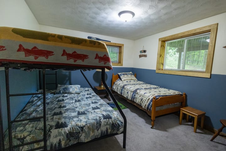 საძინებელი 3