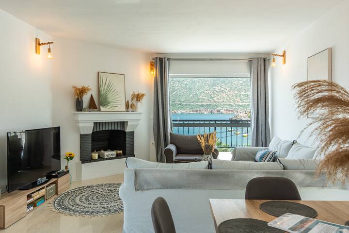 Sea-esta Beach House, Beachfront Residence & BBQ