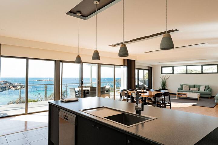 The Cove Bay of Fires gallery image 4