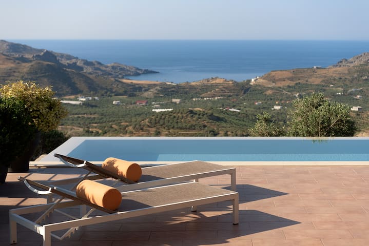 Sunrise Villa, a Secluded Gem in South Crete 