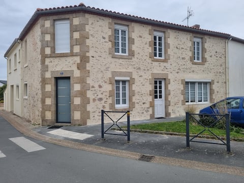 large gîte of the Marsi fountain 24 pers.