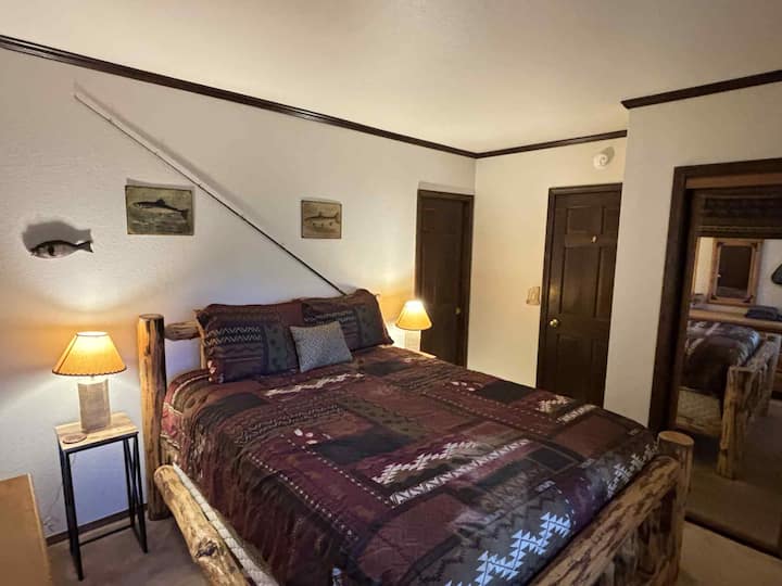 საძინებელი 1