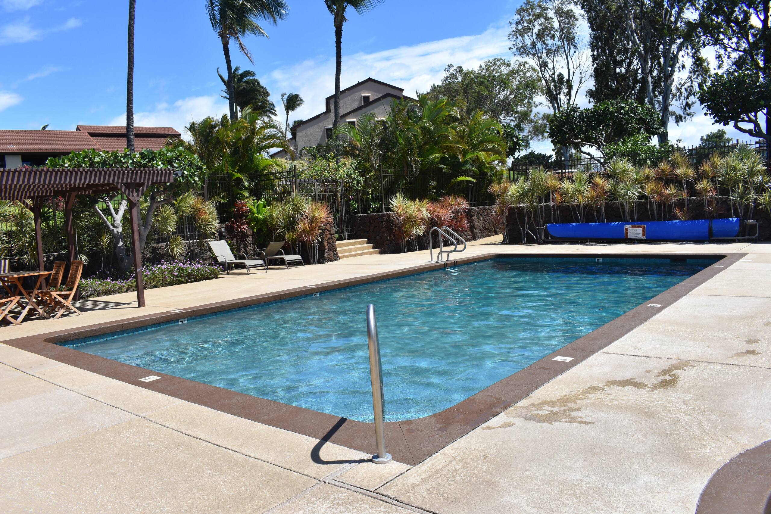King size bed, heated pools & spas, ocean views - Photo 21