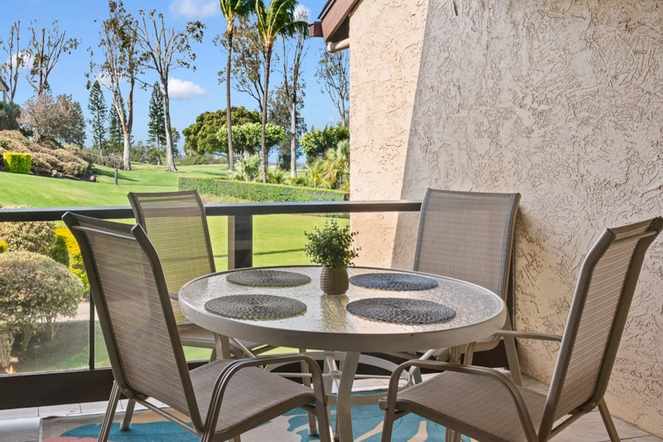 King size bed, heated pools & spas, ocean views - Photo 18