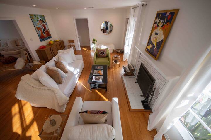 Private oasis, pool jacuzzi under the stars gallery image 3