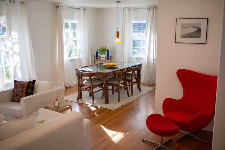 Private oasis, pool jacuzzi under the stars gallery image 2