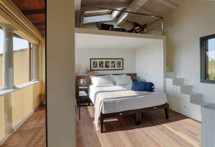 Gorgeous Villa with Postcard Views in Historical Florence gallery image 2