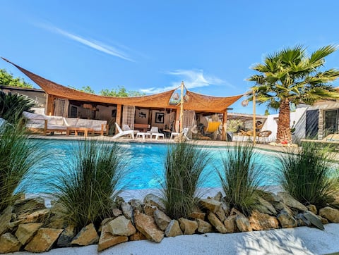 Heated pool villa - Jacuzzi & sauna - Nîmes