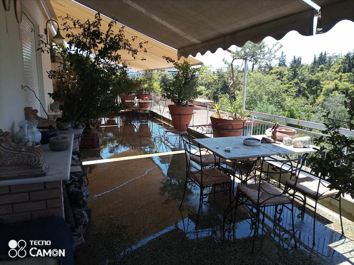 Central &Posh, 5 Floor Up, Breathtaking View Oasis - Atina