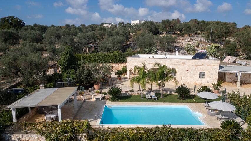 Villa Chiara, charming villa with pool in Puglia gallery image 3