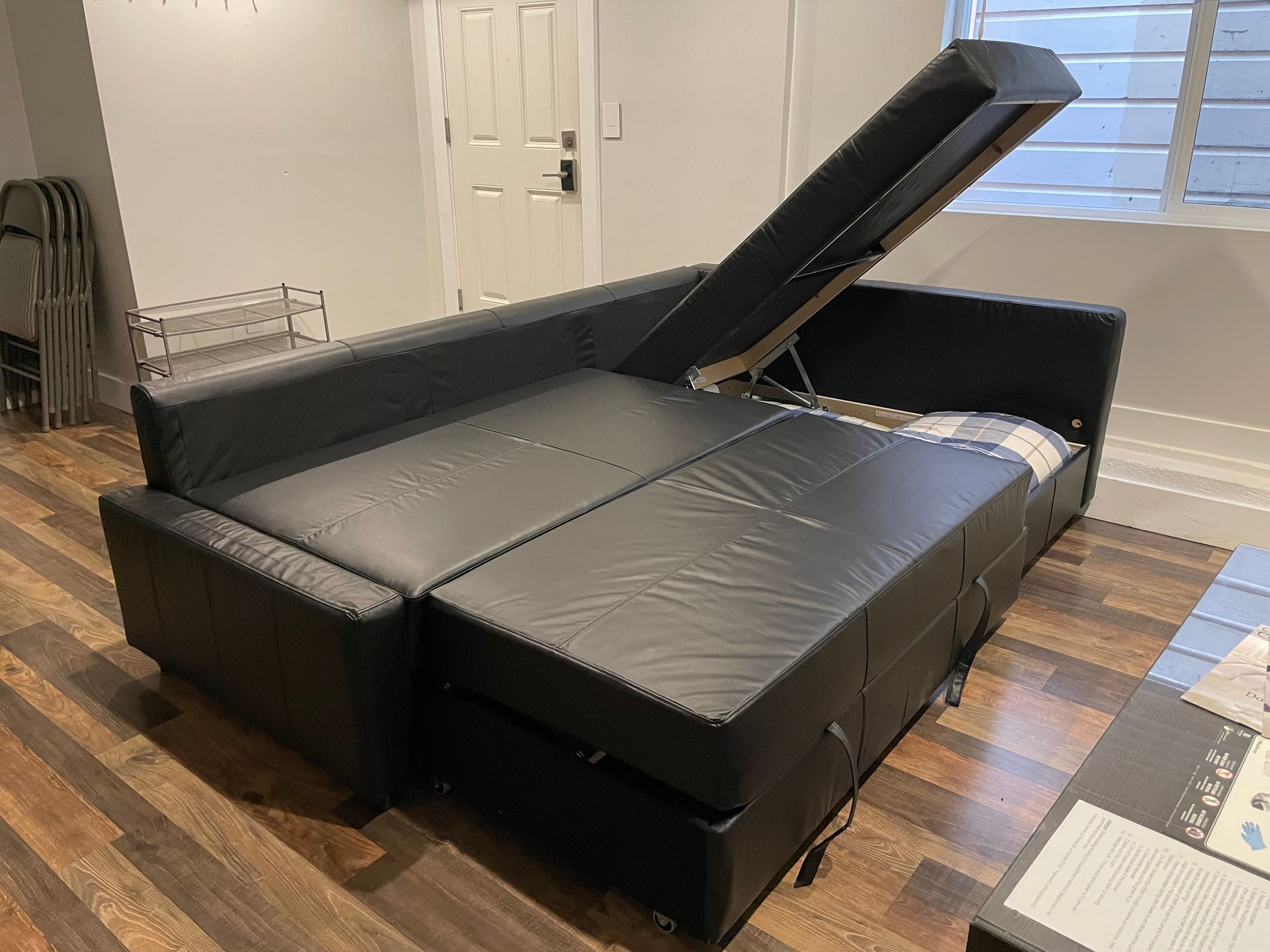 3BR 2BA no kitchen, $25/day parking option (<16ft) - Image 3