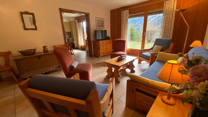 Ovronnaz: Appart Avec Superbe Vue Sud+ Jardin - Schweiz