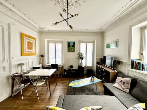 Cozy apartment 1 min from the center