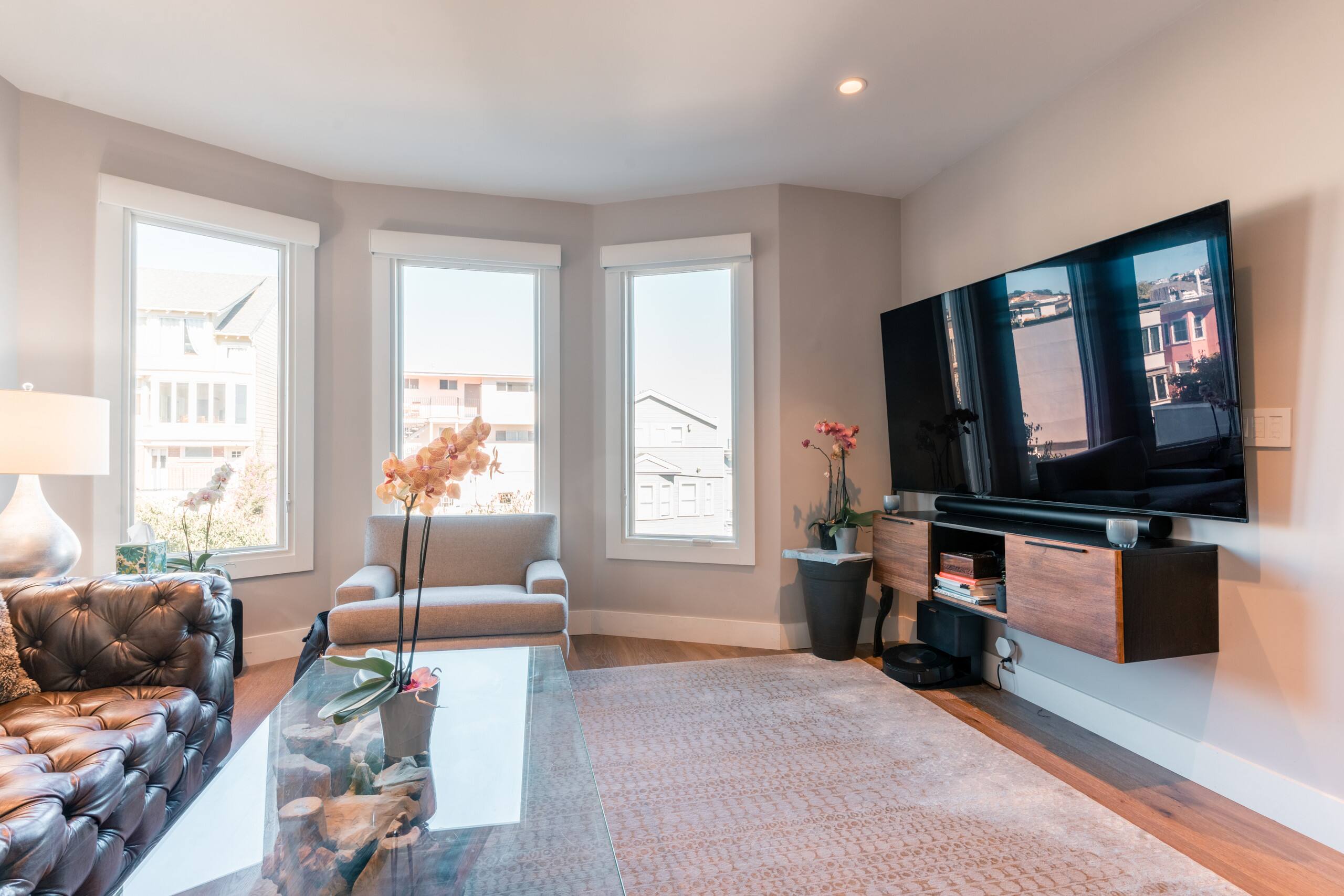 Home in San Francisco · ★4.88 · 1 bedroom · 1 bed · 1 bath - Image 7