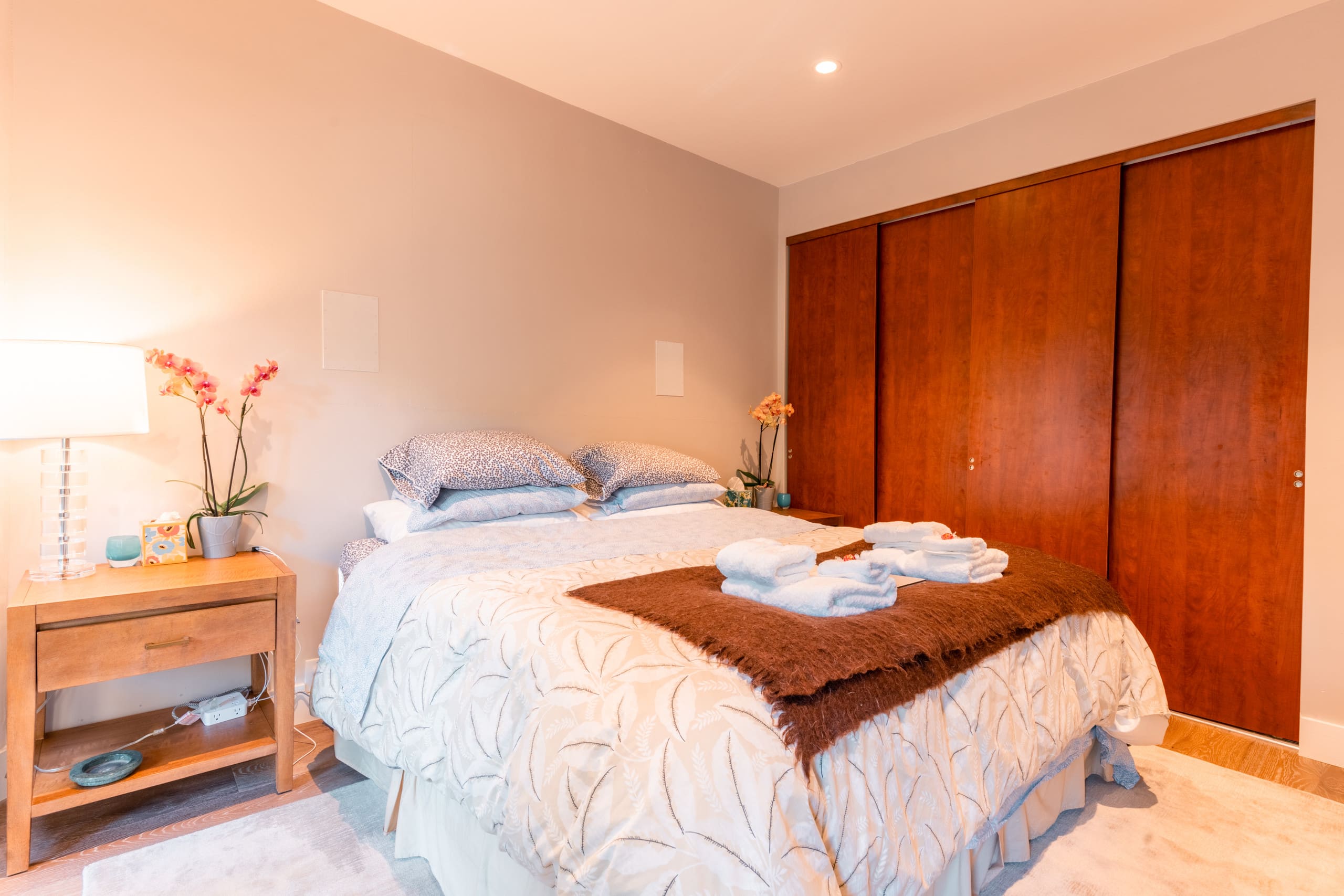 Home in San Francisco · ★4.88 · 1 bedroom · 1 bed · 1 bath - Image 34