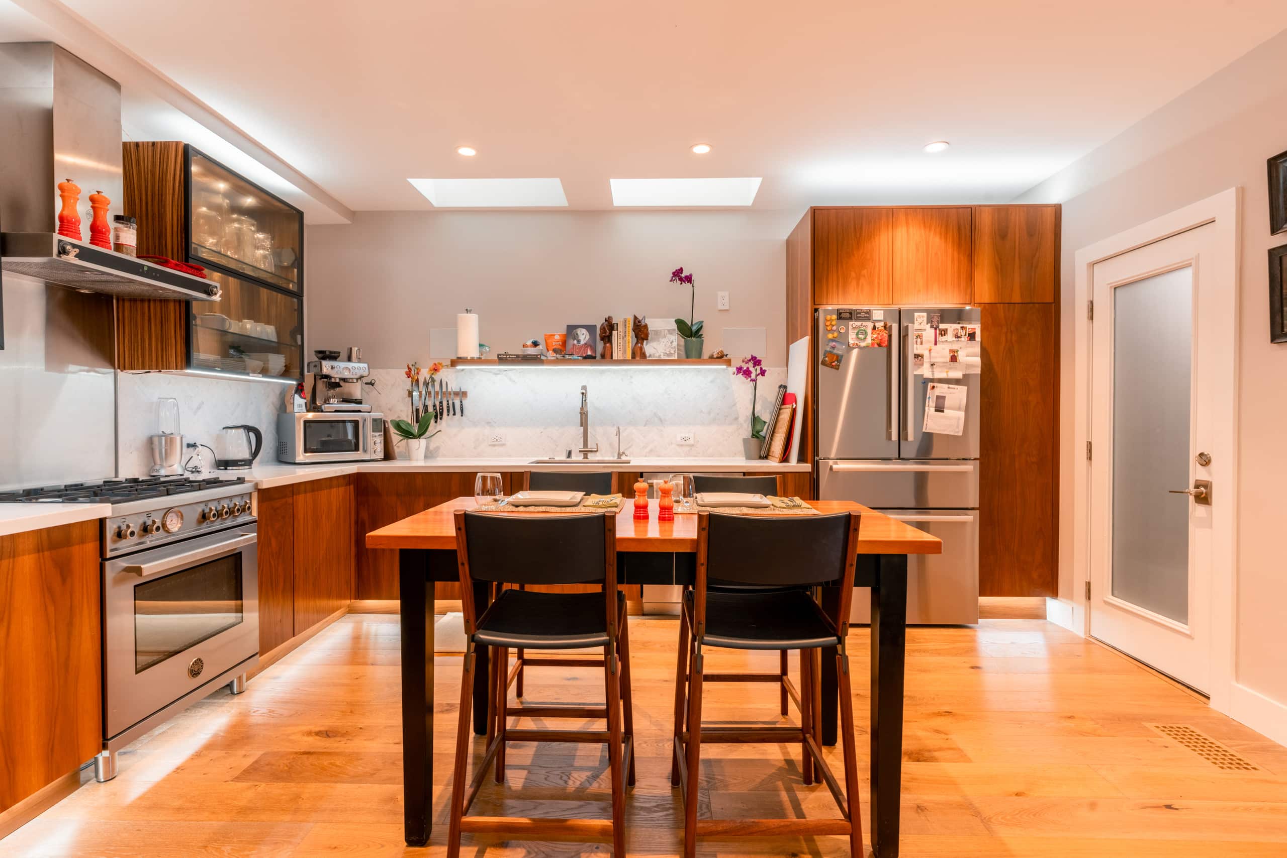 Home in San Francisco · ★4.88 · 1 bedroom · 1 bed · 1 bath - Image 19