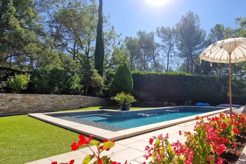 CHARMING COTTAGE "Manon des Trêmes"