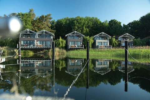 lagoon house