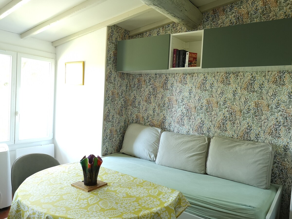 80 or 160 cm sofa bed, ideal for children! 