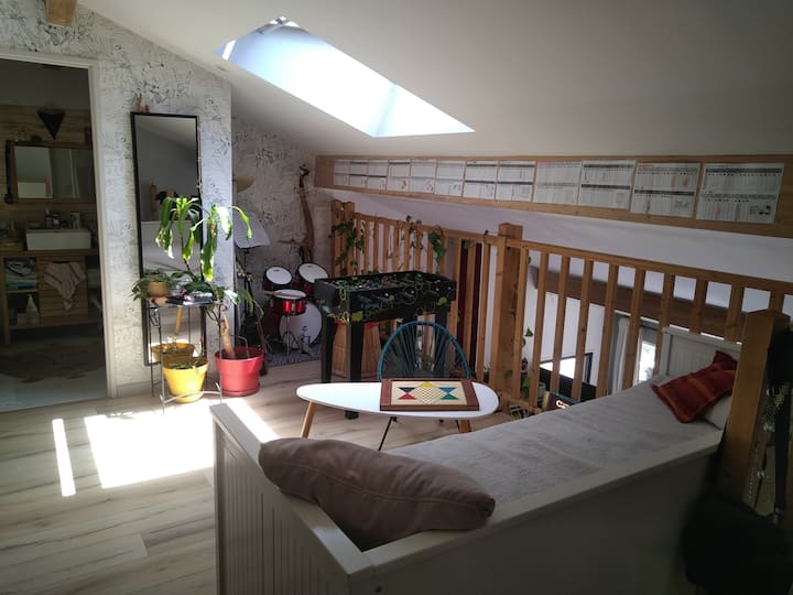 夹层区域/双人床长凳