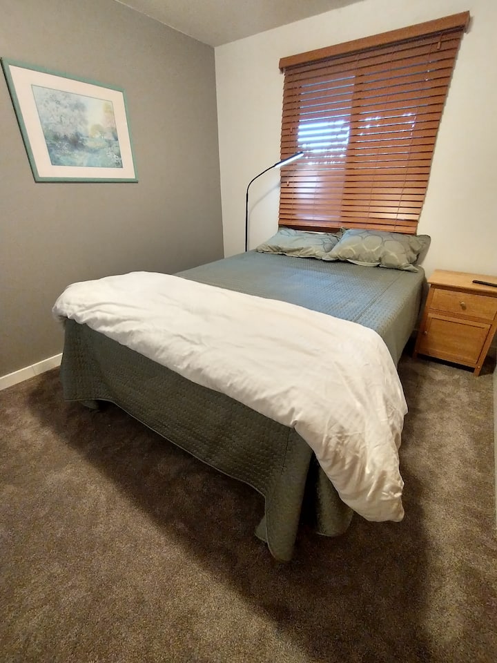 غرفة النوم 2