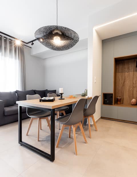 Top Airbnb: Newly built flat with a view 5' from metro station in Μητροπολιτική Ενότητα Θεσσαλονίκης