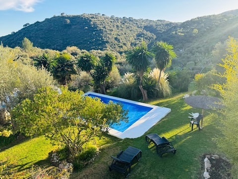 Poolside Finca in the Nature on the Edge of Town