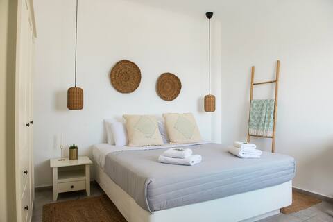 Auntie's Villas - Palea