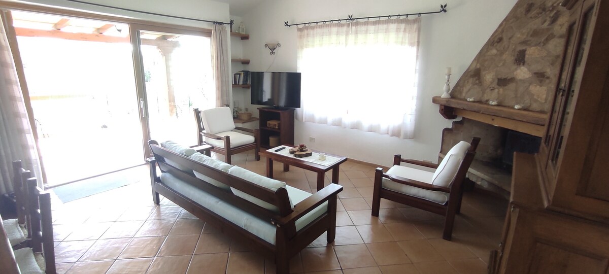 Top Airbnb: CASA LUNA - Small Villa near Costa Smeralda a Arzachena