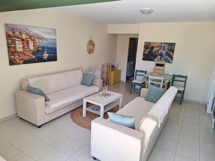 მისაღები ოთახი