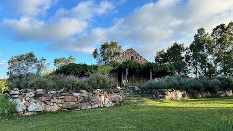 House + Tower in the mountains, 50 minutes from Punta del Este