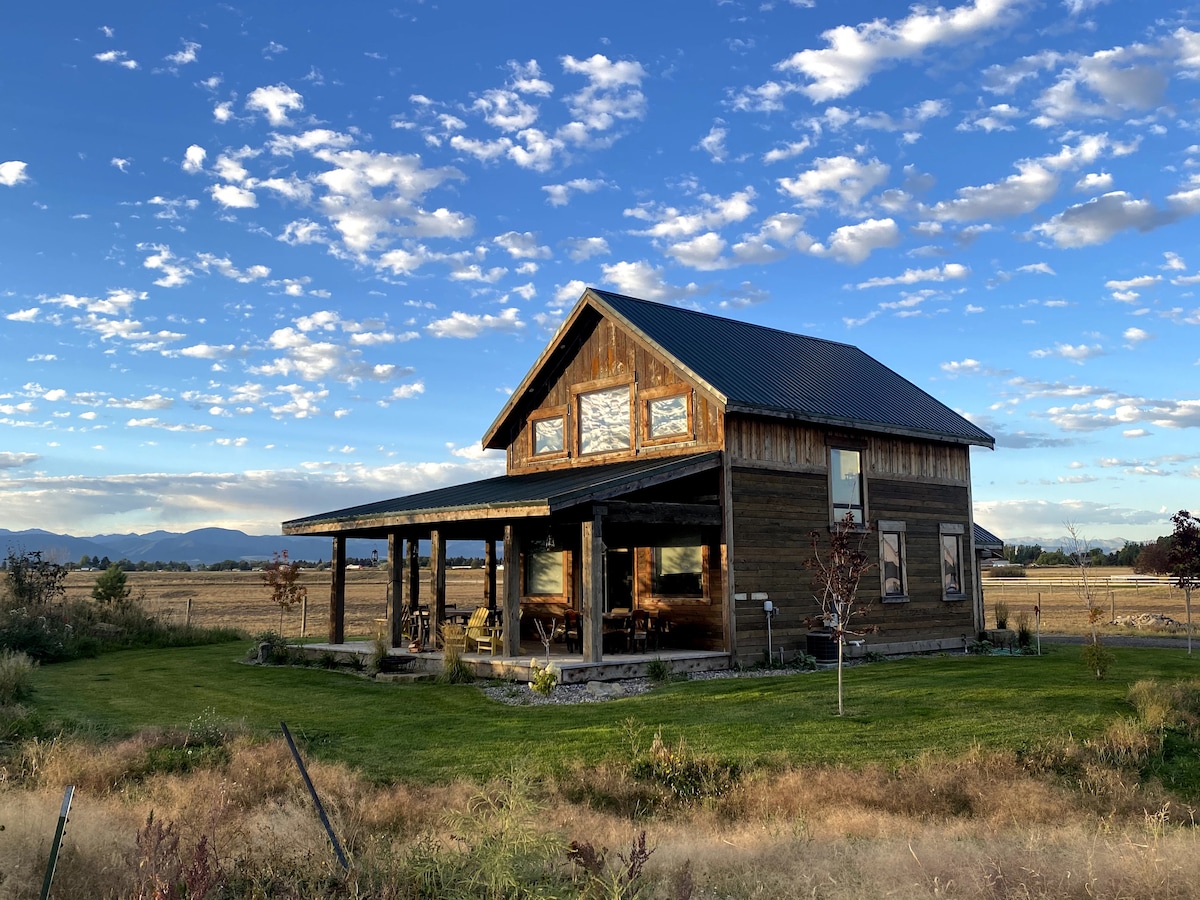 Mountain cabin 山小屋 Crazy Mountains Cabin Vacation Rentals - Montana, United
