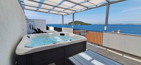 D-Sunrise Apartment