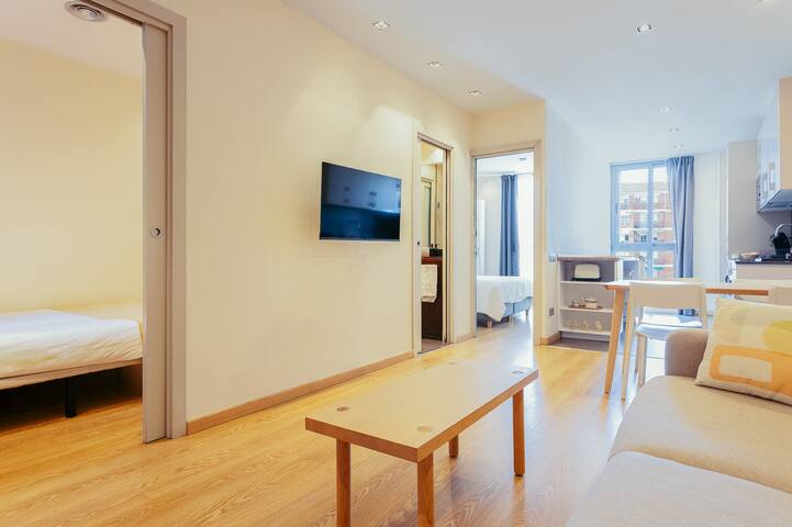 Plaza España comfort and handy apart (1811)