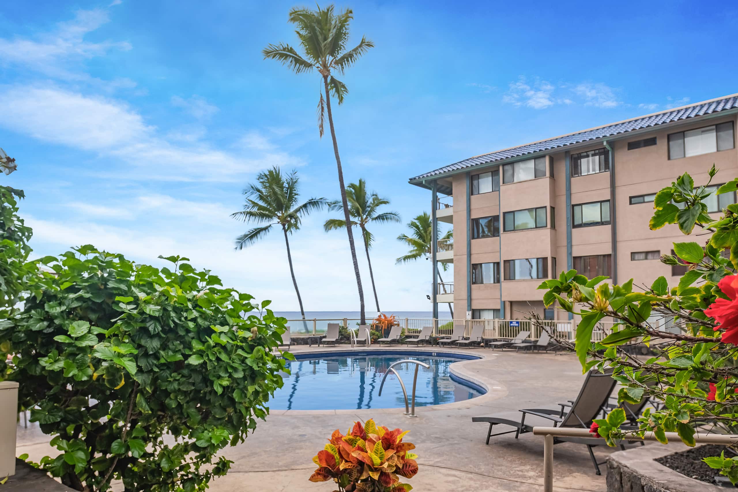 B5-Ocean front & Ocean View Kona Reef - Image 1